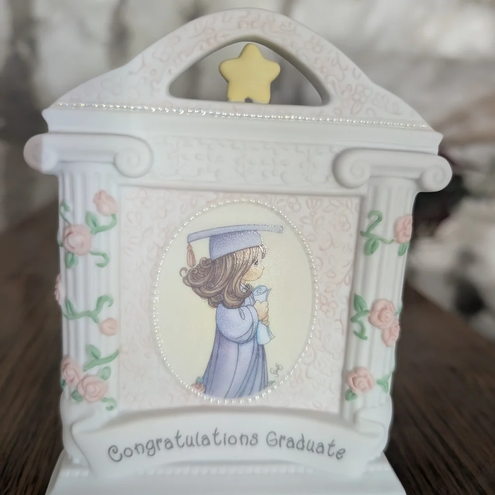 Precious Moments White Keepsake Frame - Picture 1 of 3